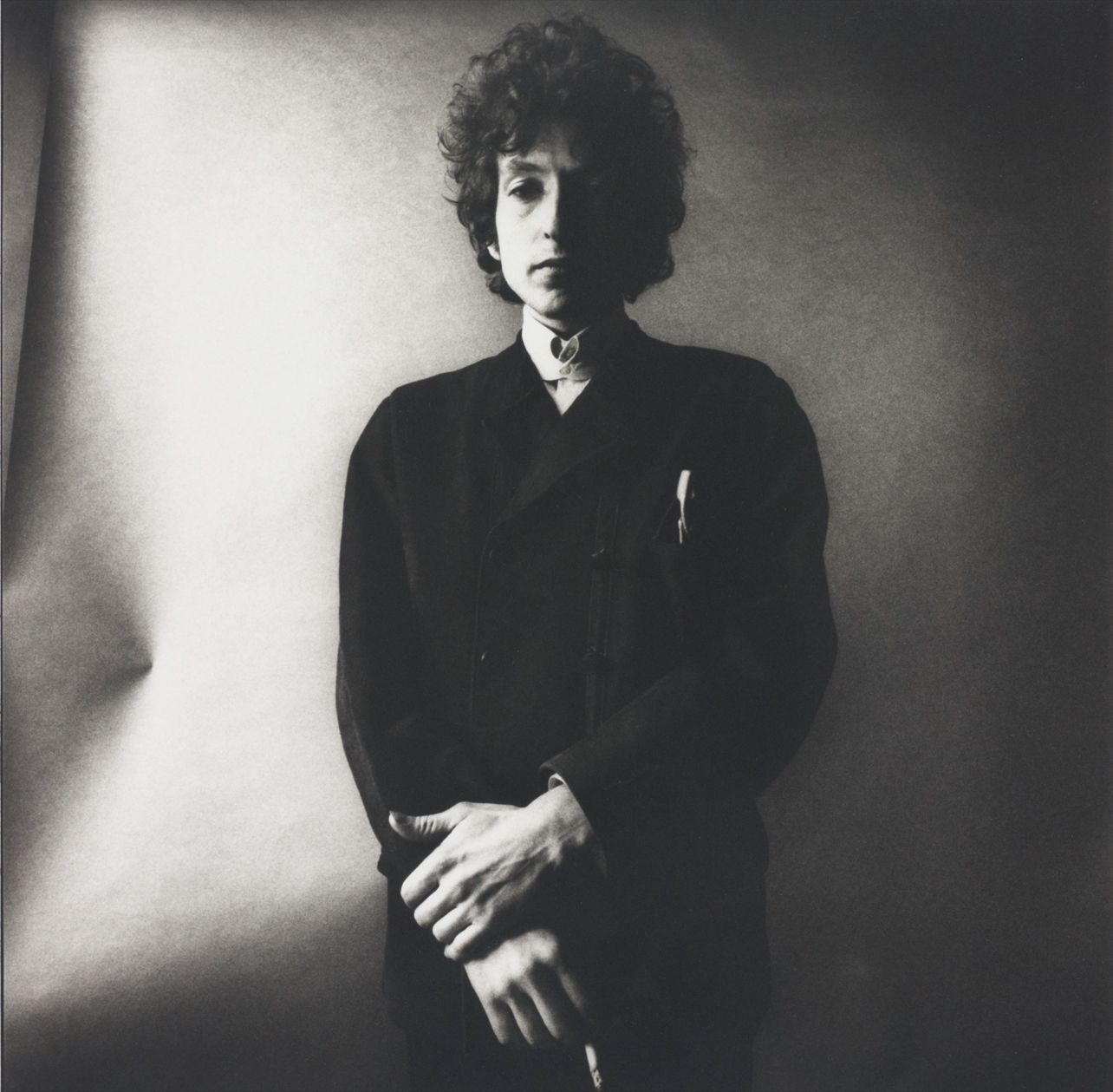 Jerry Schatzberg — Bob Dylan, “Musician/Poet”