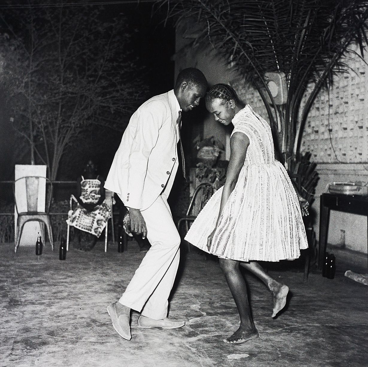 Malick Sidibé — Nuit de Noël (Happy-Club)
