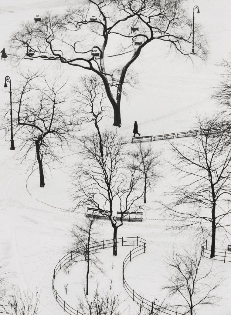 André Kertész — Washington Square Park