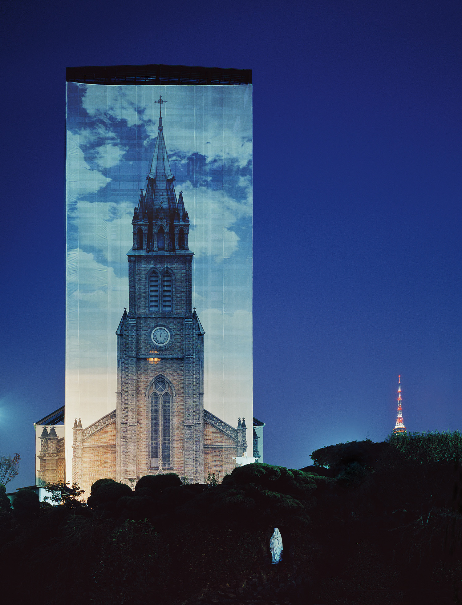 Han Sungpil — The Dominion of Light