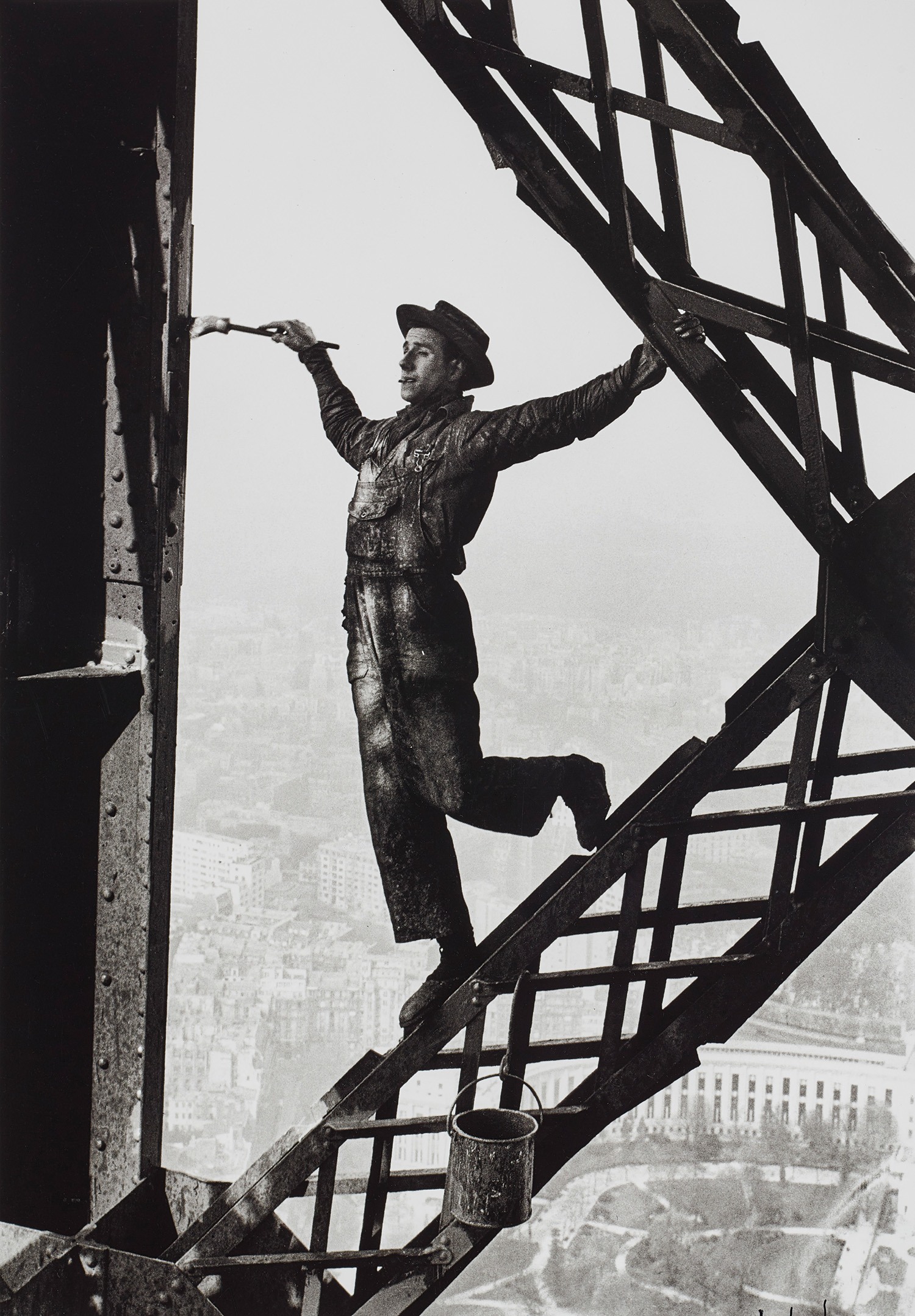 Marc Riboud — The Painter of the Eiffel Tower, Paris, France