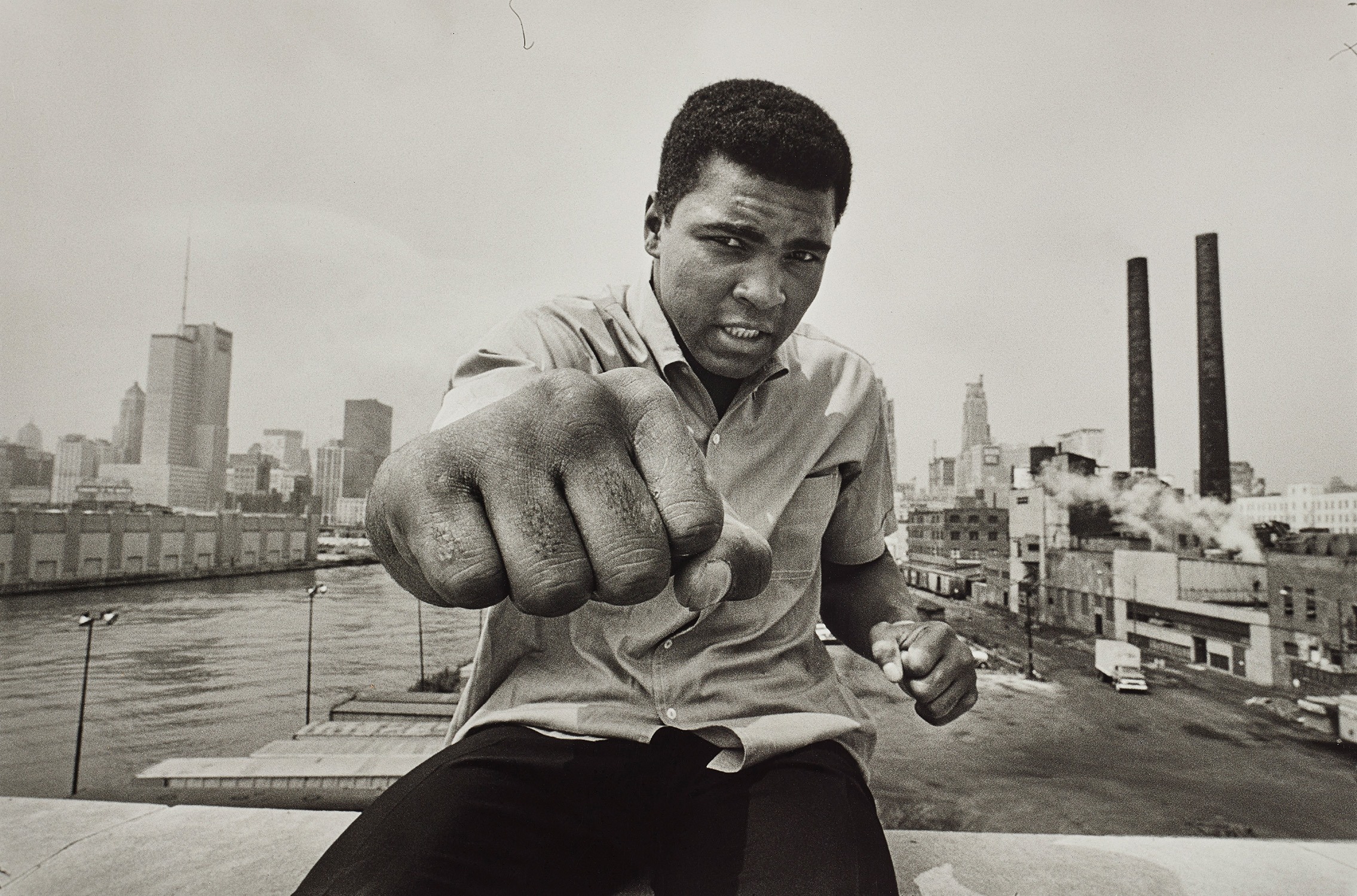 Thomas Hoepker — Muhammed Ali with fist, Chicago