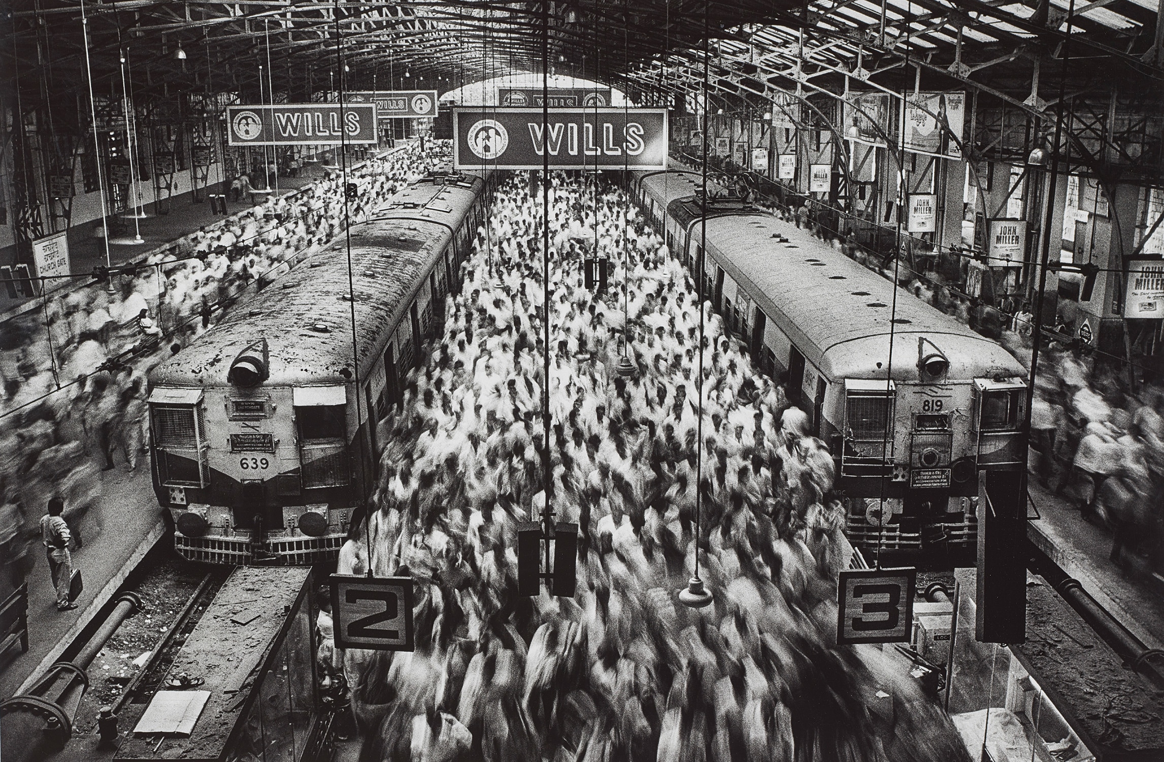 Sebastião Salgado — Churchgate Train Station, Bombay, India