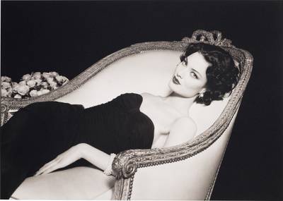 Shalom Harlow, Paris