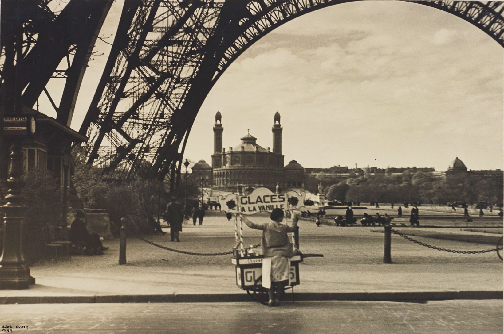 Vendor at the Eiffel Tower