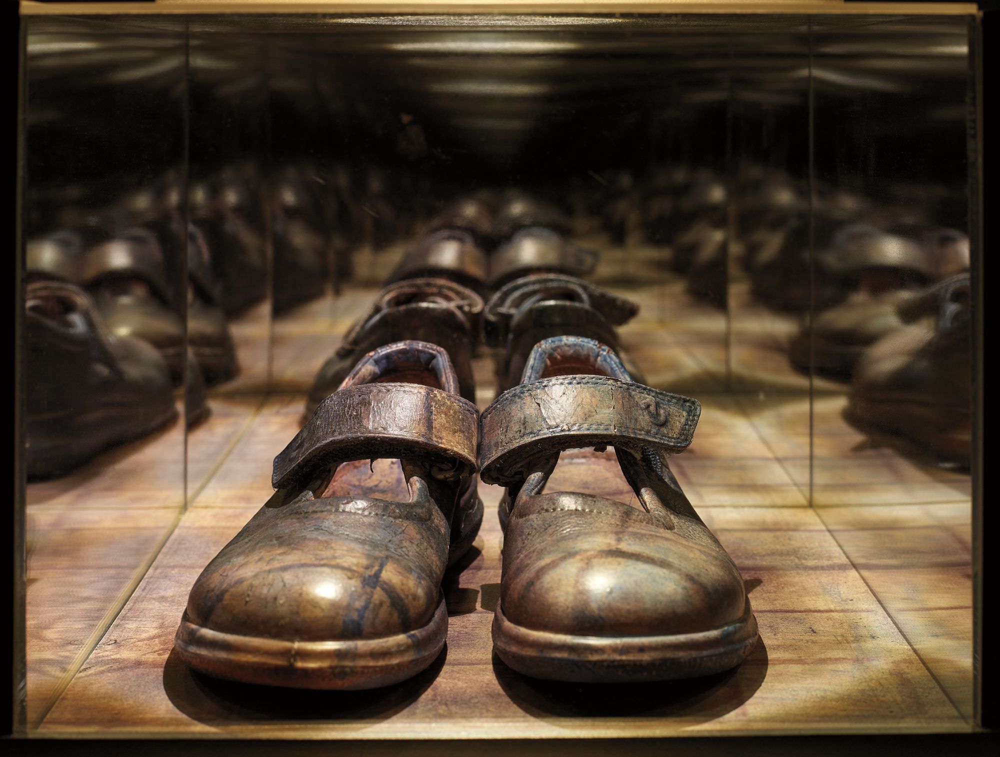 M² Infinite: How much is a square meter of waiting?