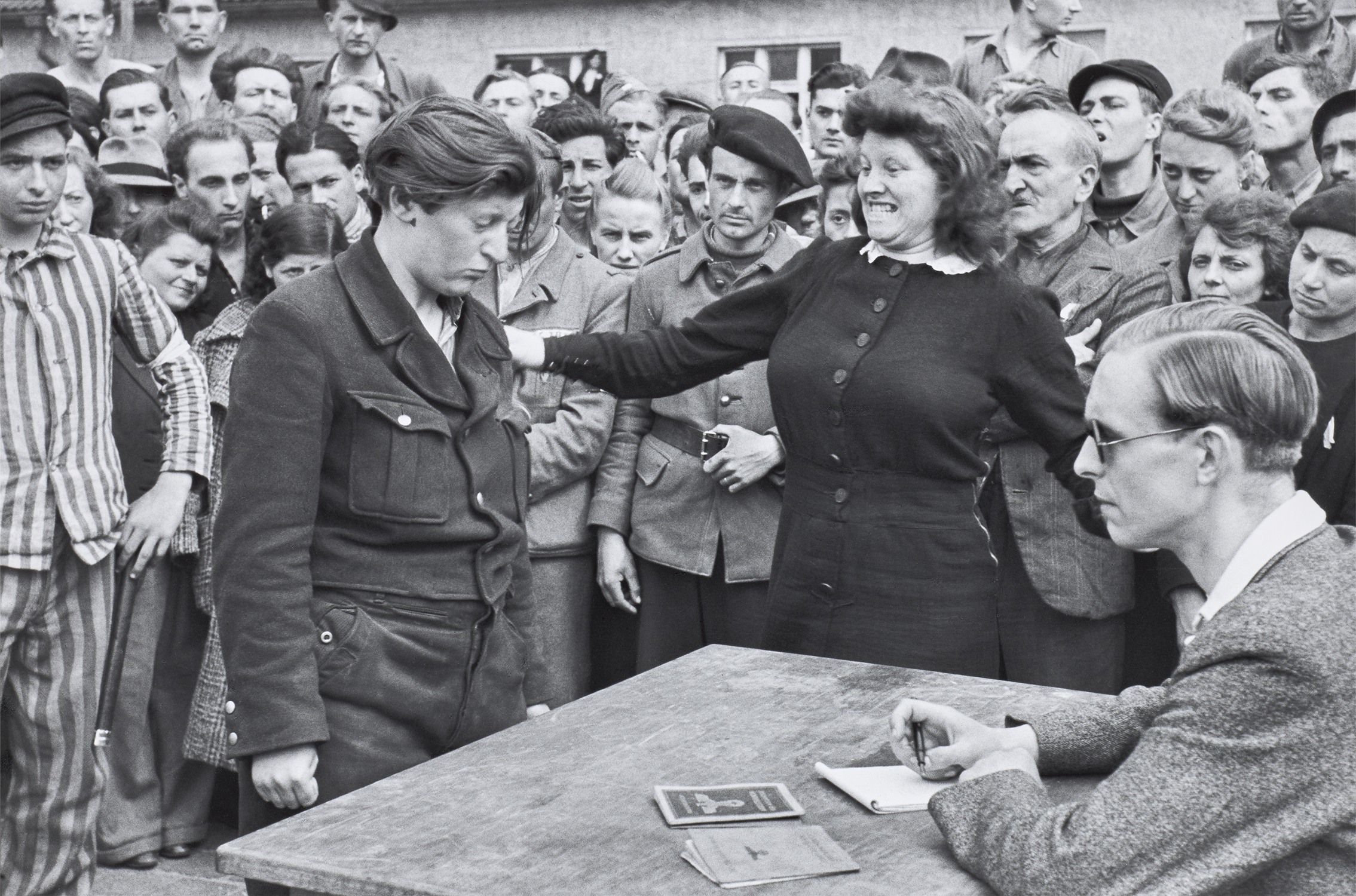 Nick Brandt — Line of Rangers, Amboseli
