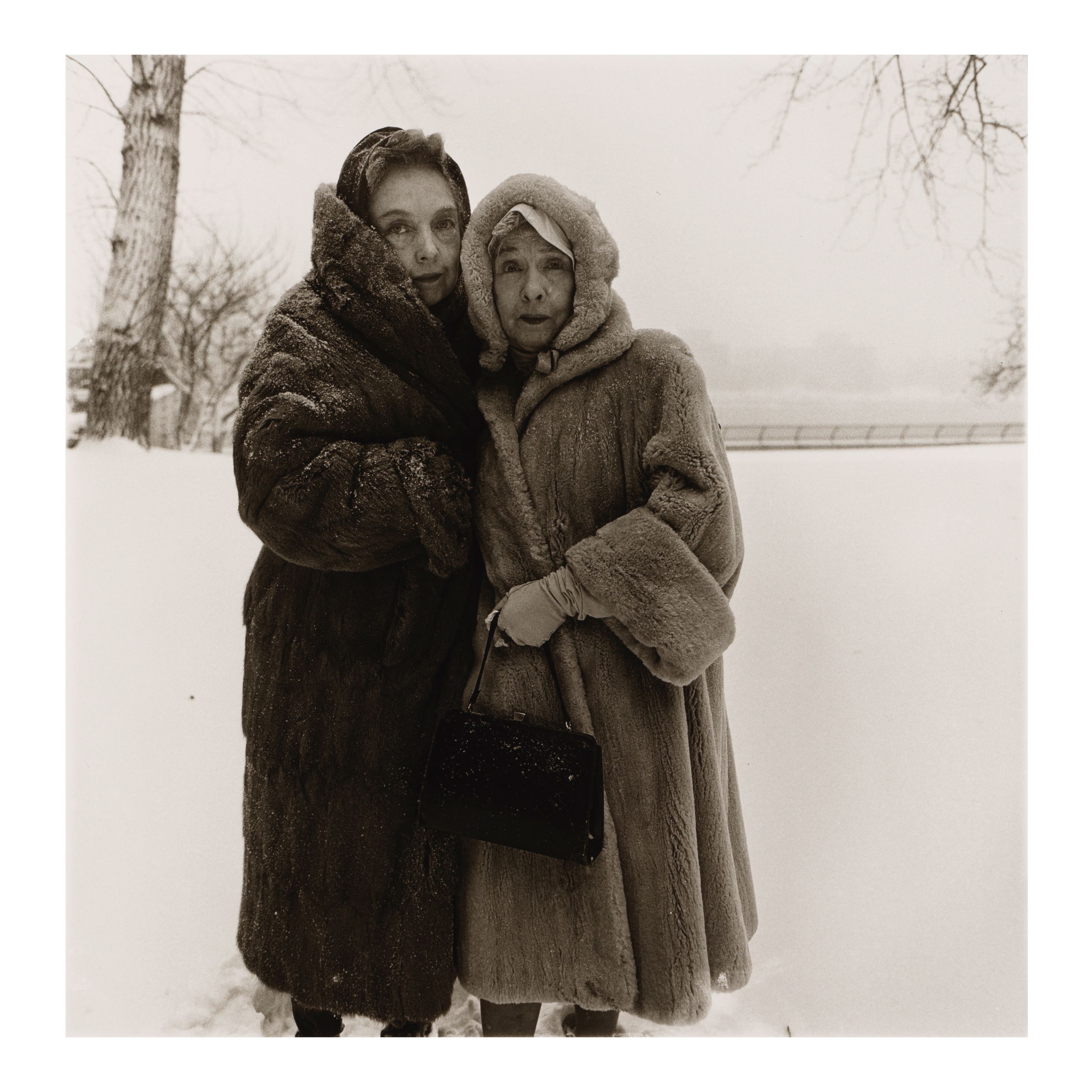 Diane Arbus — Lillian and Dorothy Gish
