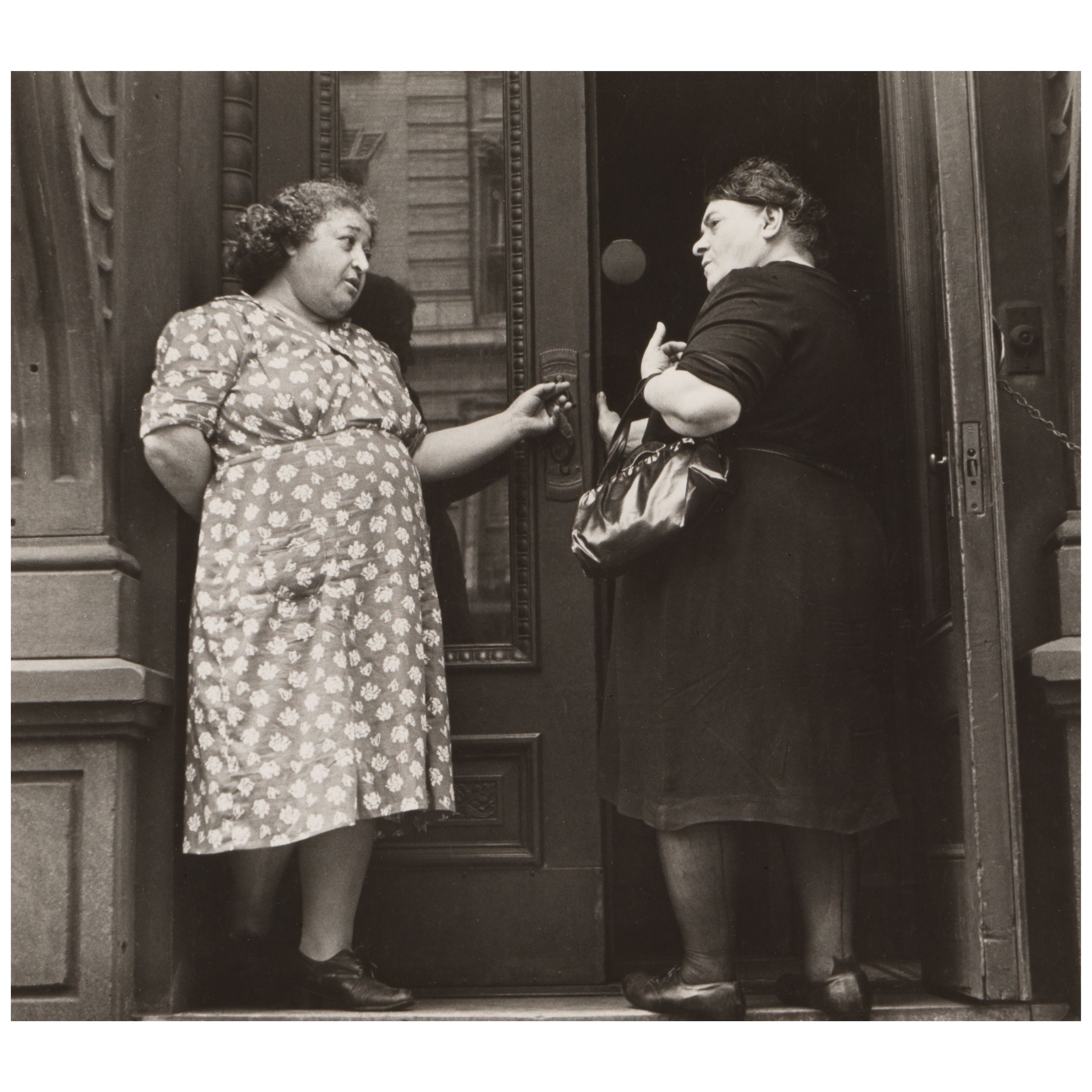 Helen Levitt — Untitled (Two Women in a Doorway, N.Y.)