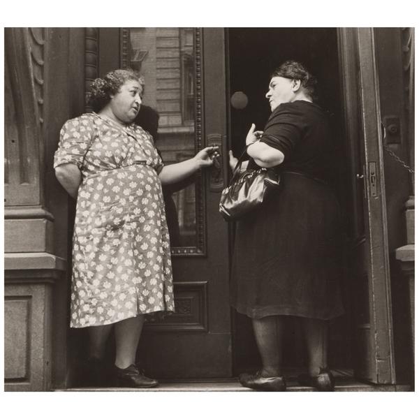 Helen Levitt — Untitled (Two Women in a Doorway, N.Y.)