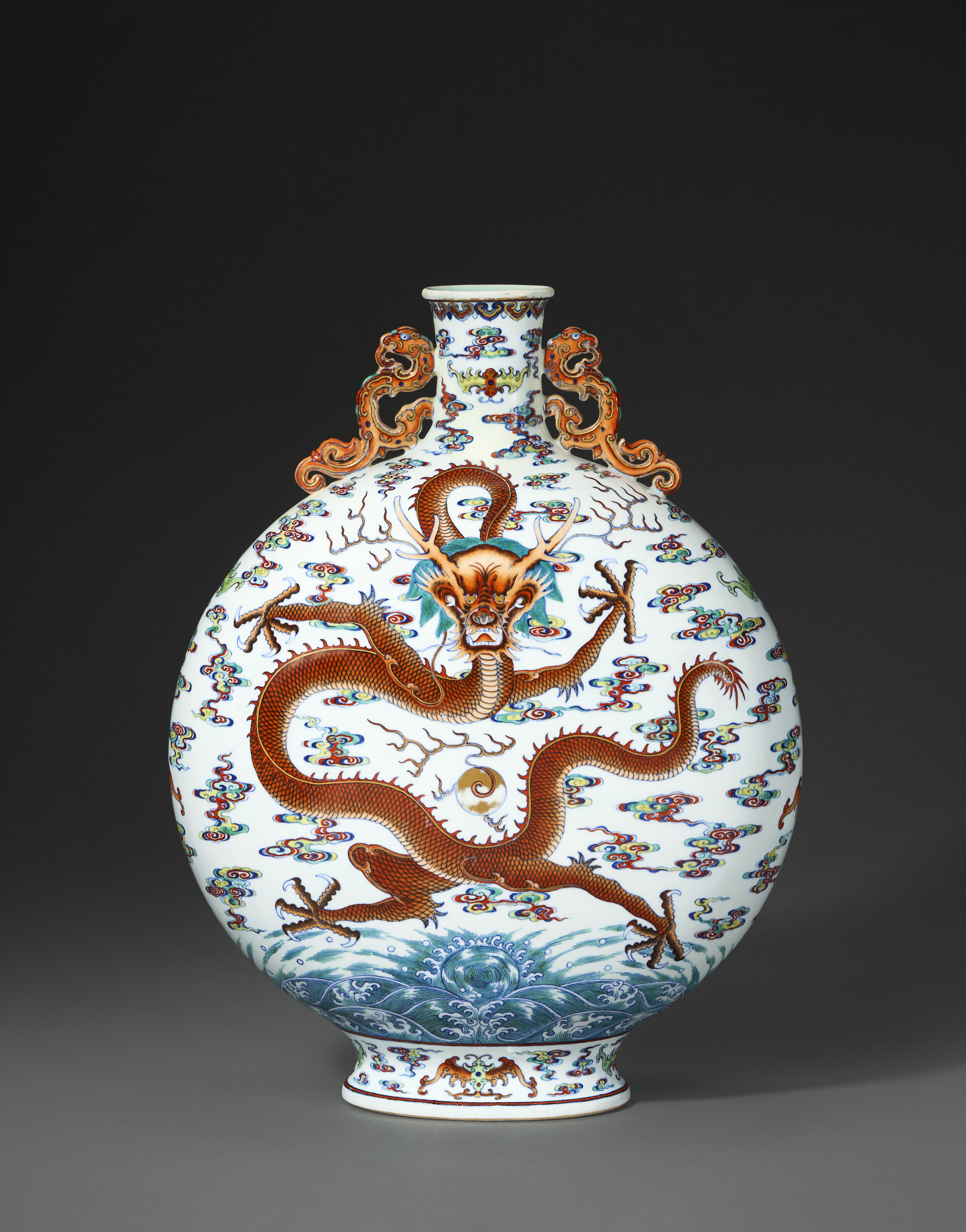 A Very Rare And Magnificent Large Doucai 'dragon' Moon Flask — QIANLONG SEAL MARK IN UNDERGLAZE BLUE AND OF THE PERIOD (1736-1795)