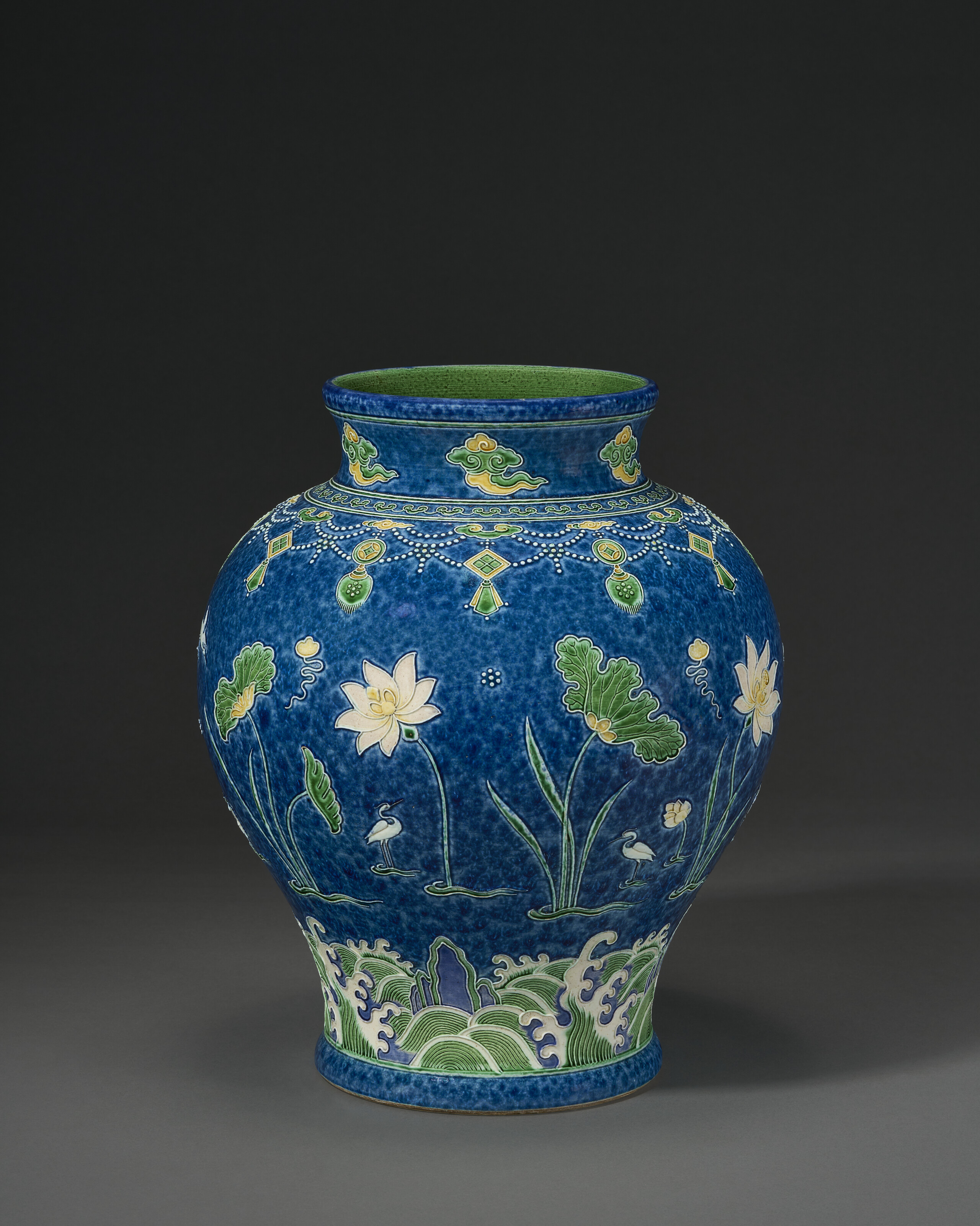 A Very Rare Fahua -style Jar — QIANLONG PERIOD (1736-1795)