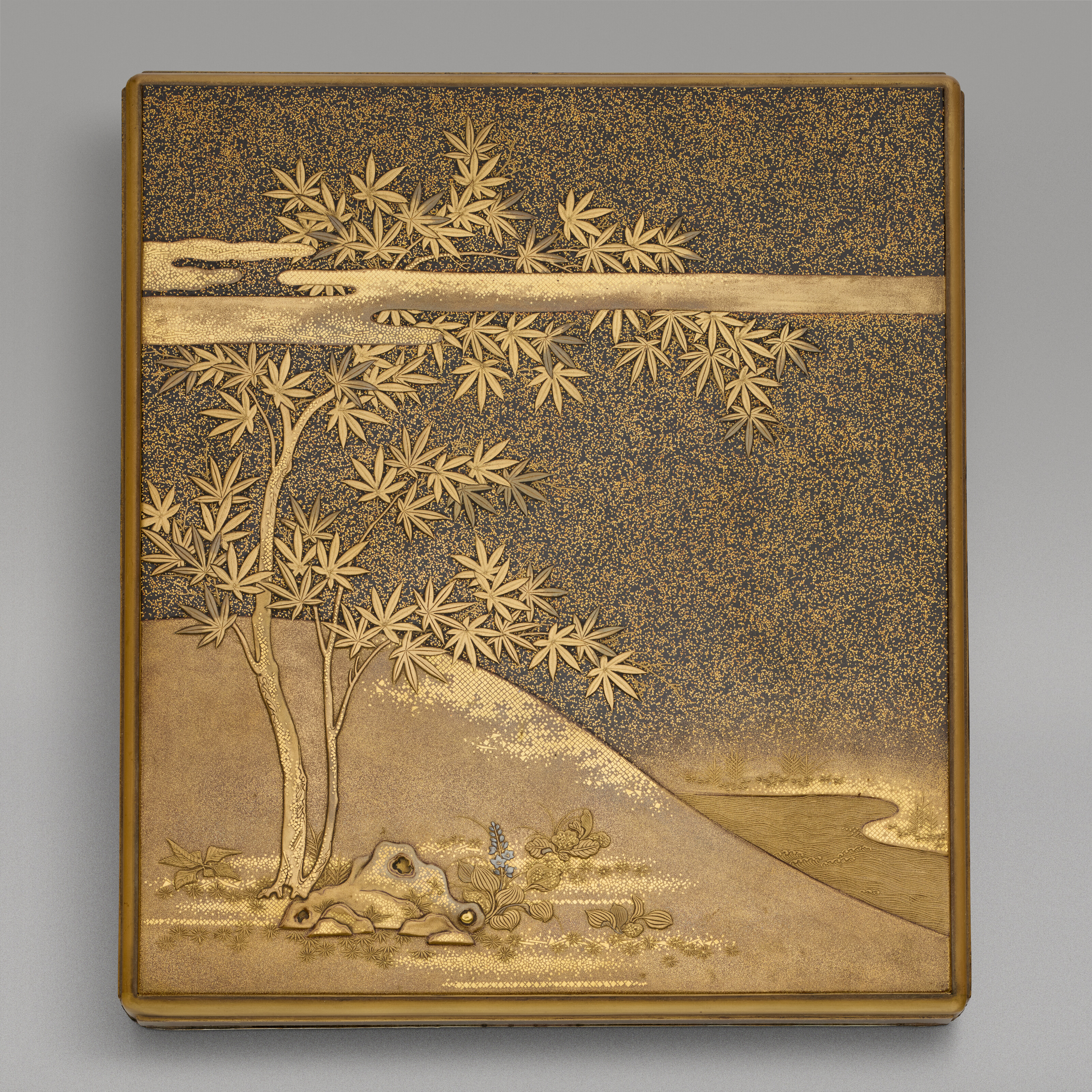 A Lacquer Writing Box ( Suzuribako ) With Autumn Leaves — EDO PERIOD (18TH-19TH CENTURY)