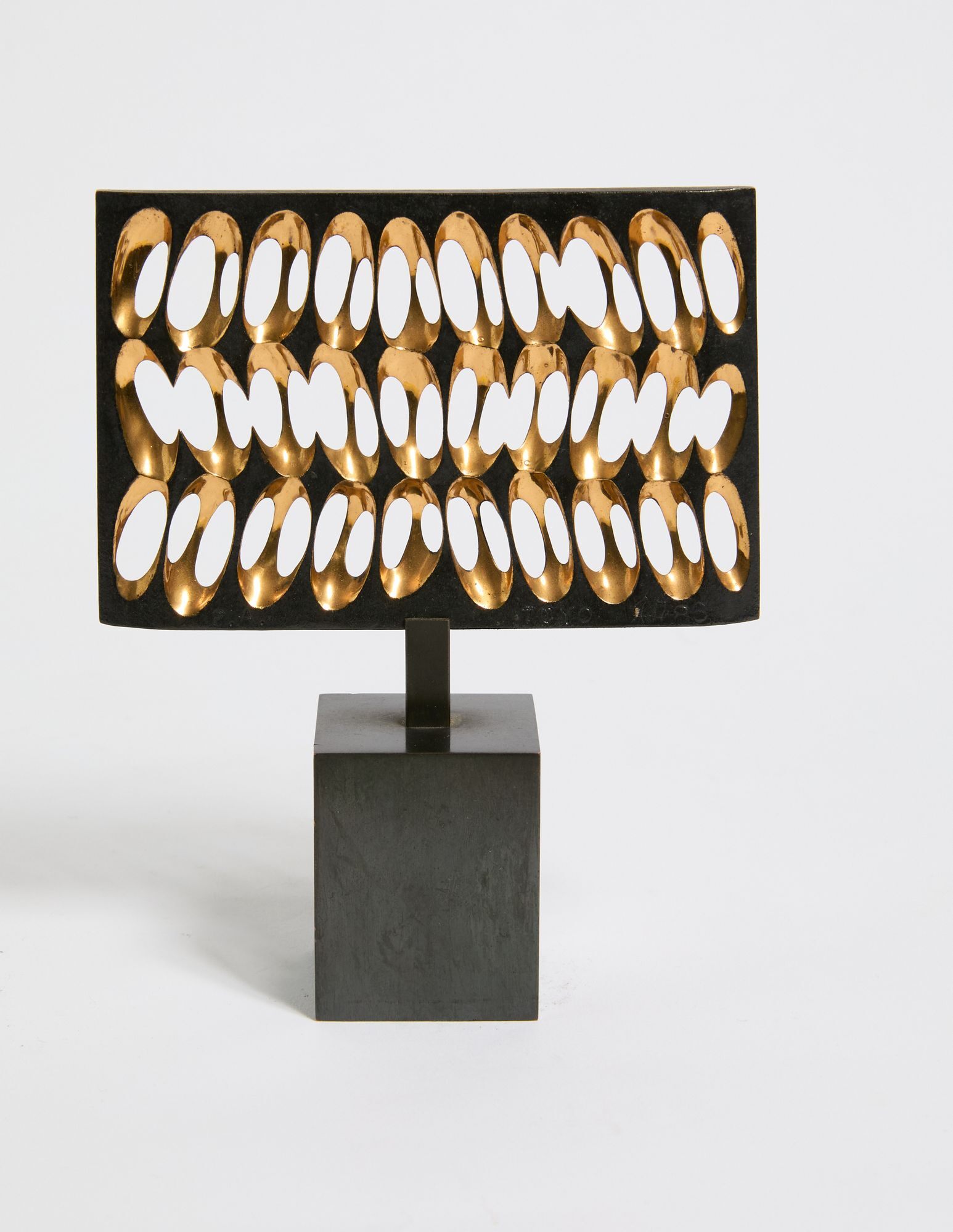 Tomonori Toyofuku — Untitled