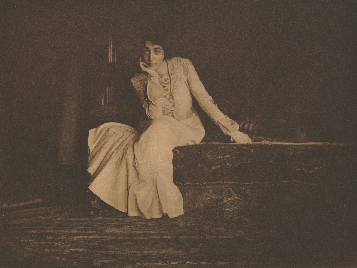 Joseph T. Keiley — Camera Work: Portrait - Miss De C.