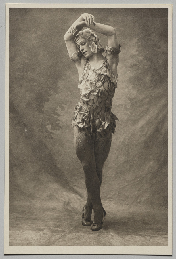 Vaslav Nijinsky in Le Spectre de la Rose
