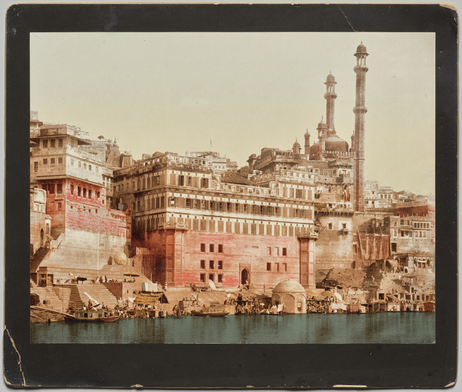 Photoglob Co. — India. Benares. Aurangzeb's Mosque, after a photo by Dr. Kurt Boeck