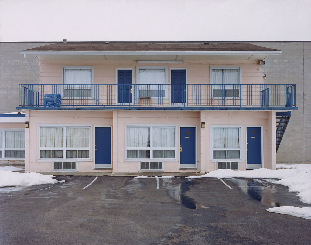Alec Soth — Advantage Inn