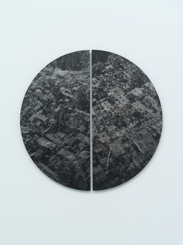 Casey Reas — Substrate (You're in Deep. You Certainly Are.)
