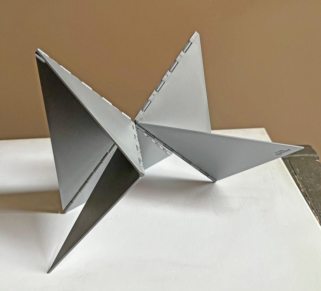 Lygia Clark — Bicho