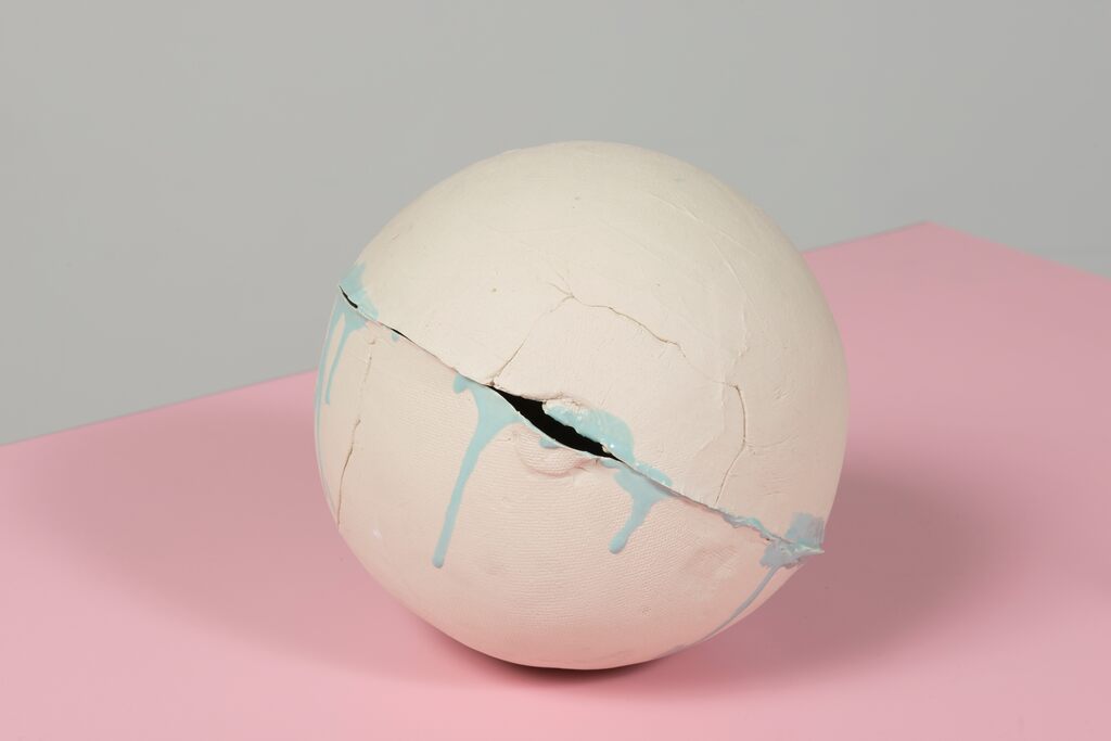 Nevine Mahmoud — Ball (Broken/Naked)