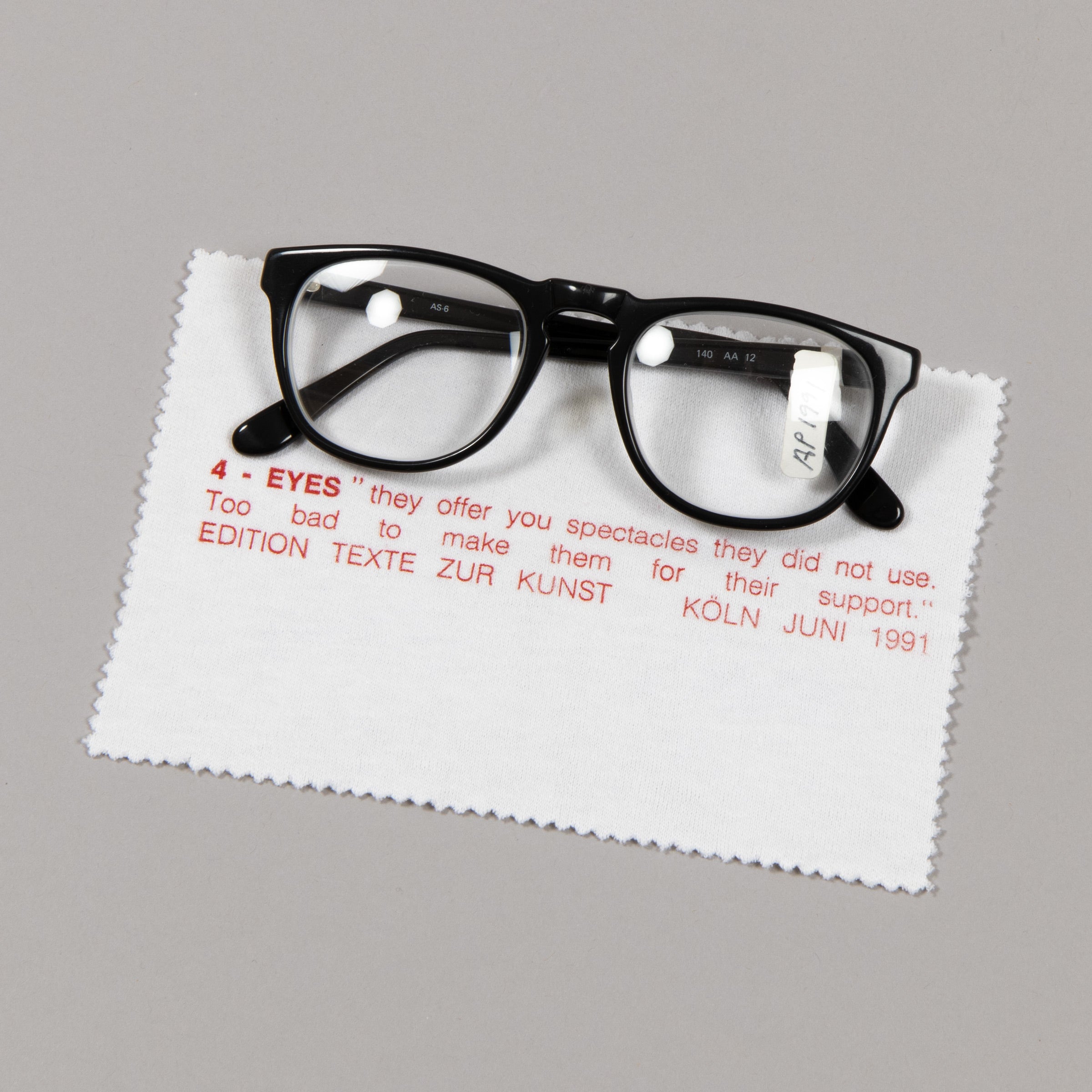 Rosemarie Trockel — 4 Eyes
