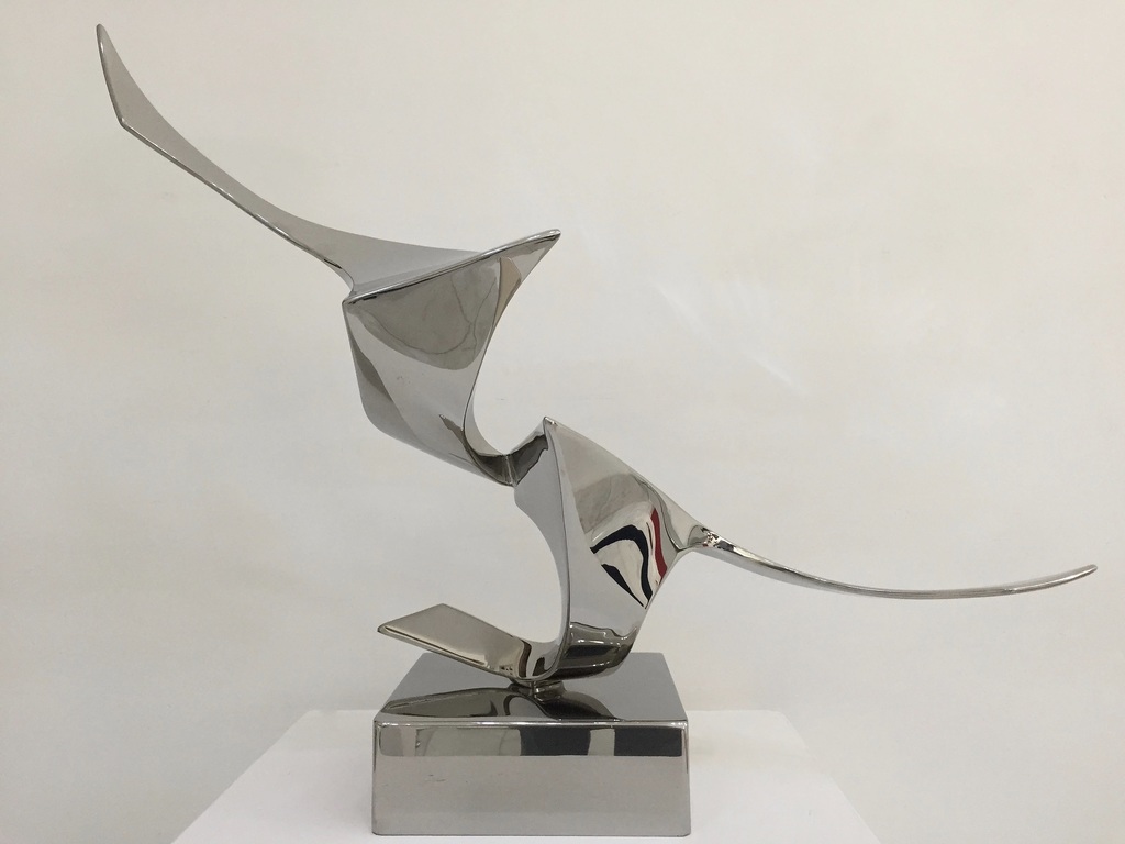 Leonardo Nierman — Gaviota