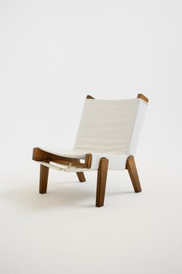 Poltrona P6 [P6 armchairs]