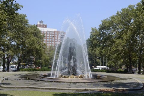 Grand Army Plaza