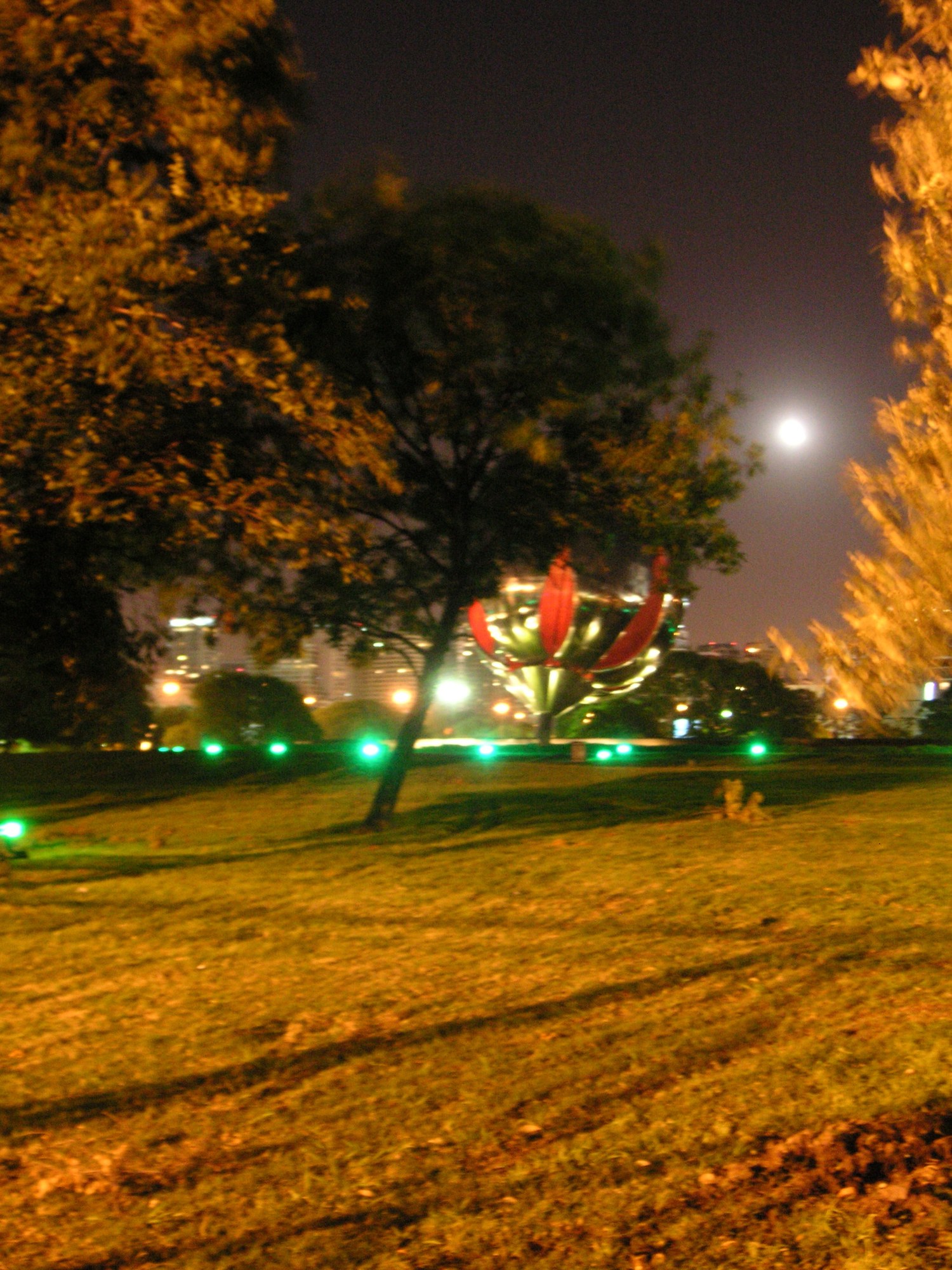 Eduardo Catalano — Floralis Genérica