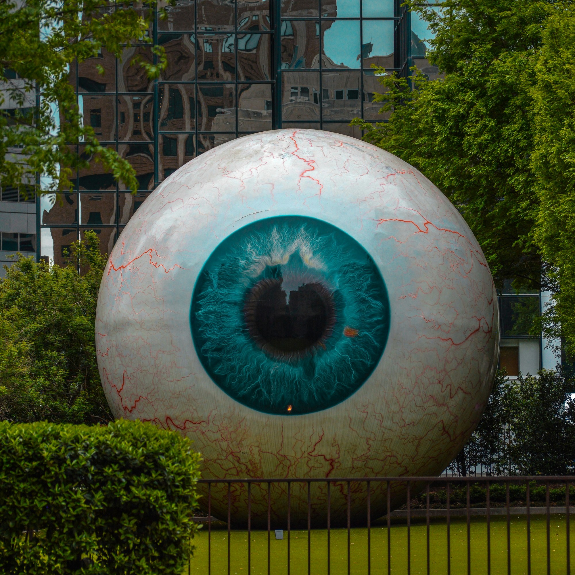 Tony Tasset — Eye