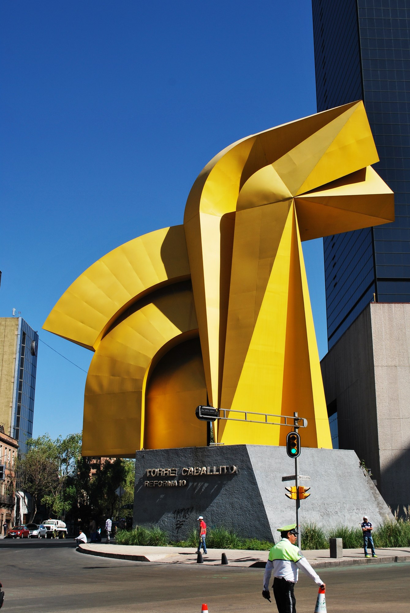 Sebastián (Enrique Carbajal) — El Caballito