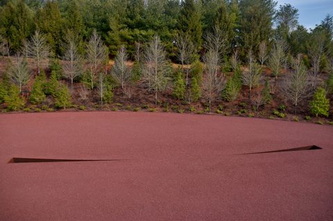 Michael Heizer — Compression Line